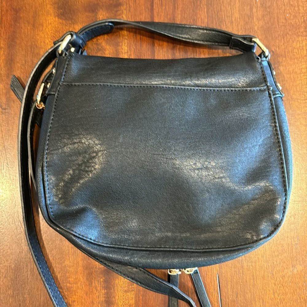 Antik Kraft Black Faux Leather Crossbody Bag | Adjustable Strap Zip Flap Purse - Picture 5 of 13